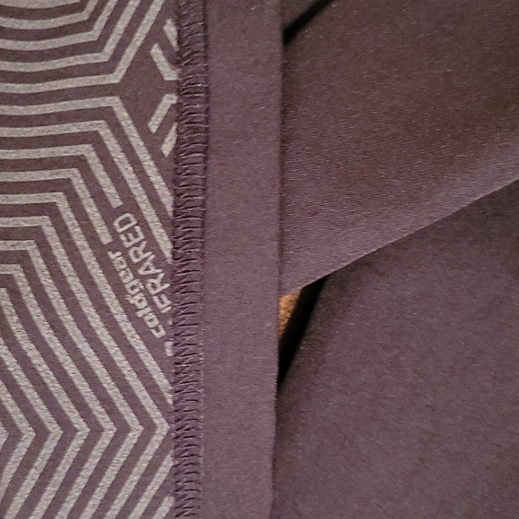 Under Armour Coldgear Navy Blue Zip Pullover - Picture 6 of 6